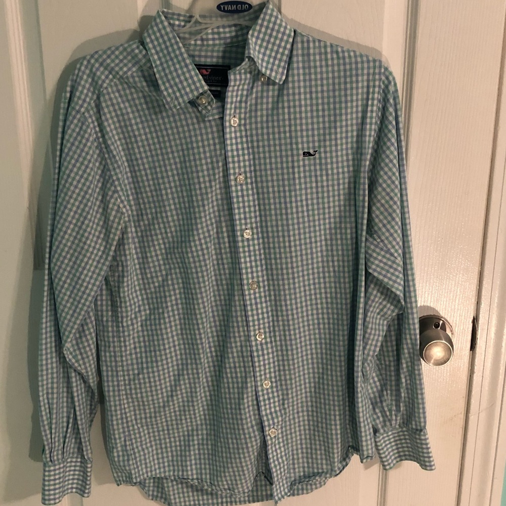 Vineyard vines boys size s slim fit whale shirt